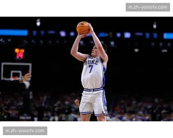 黄蜂防守策略针对性明确 重点限制独行侠核心持球人